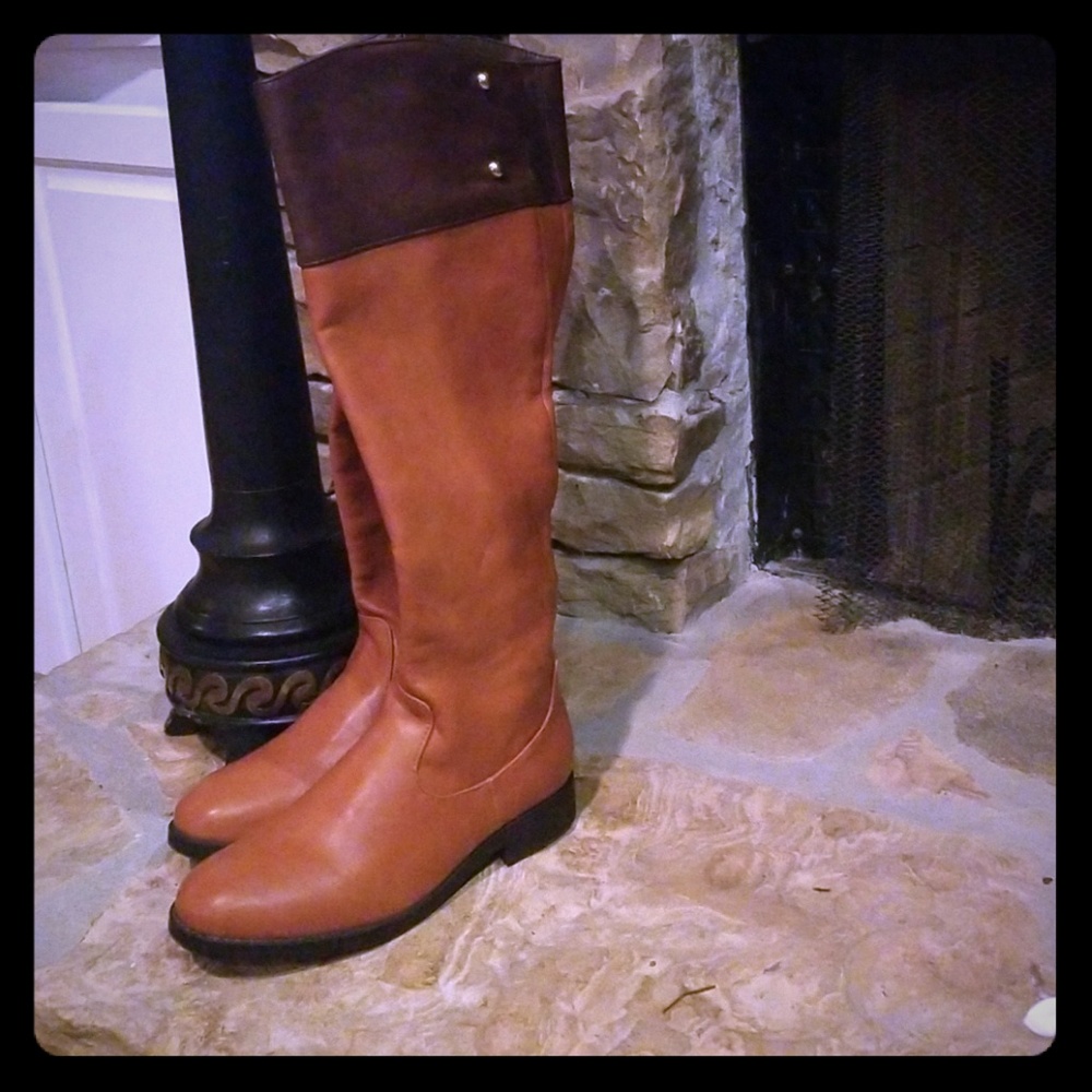 Brand new without tag Nicole Miller riding boots